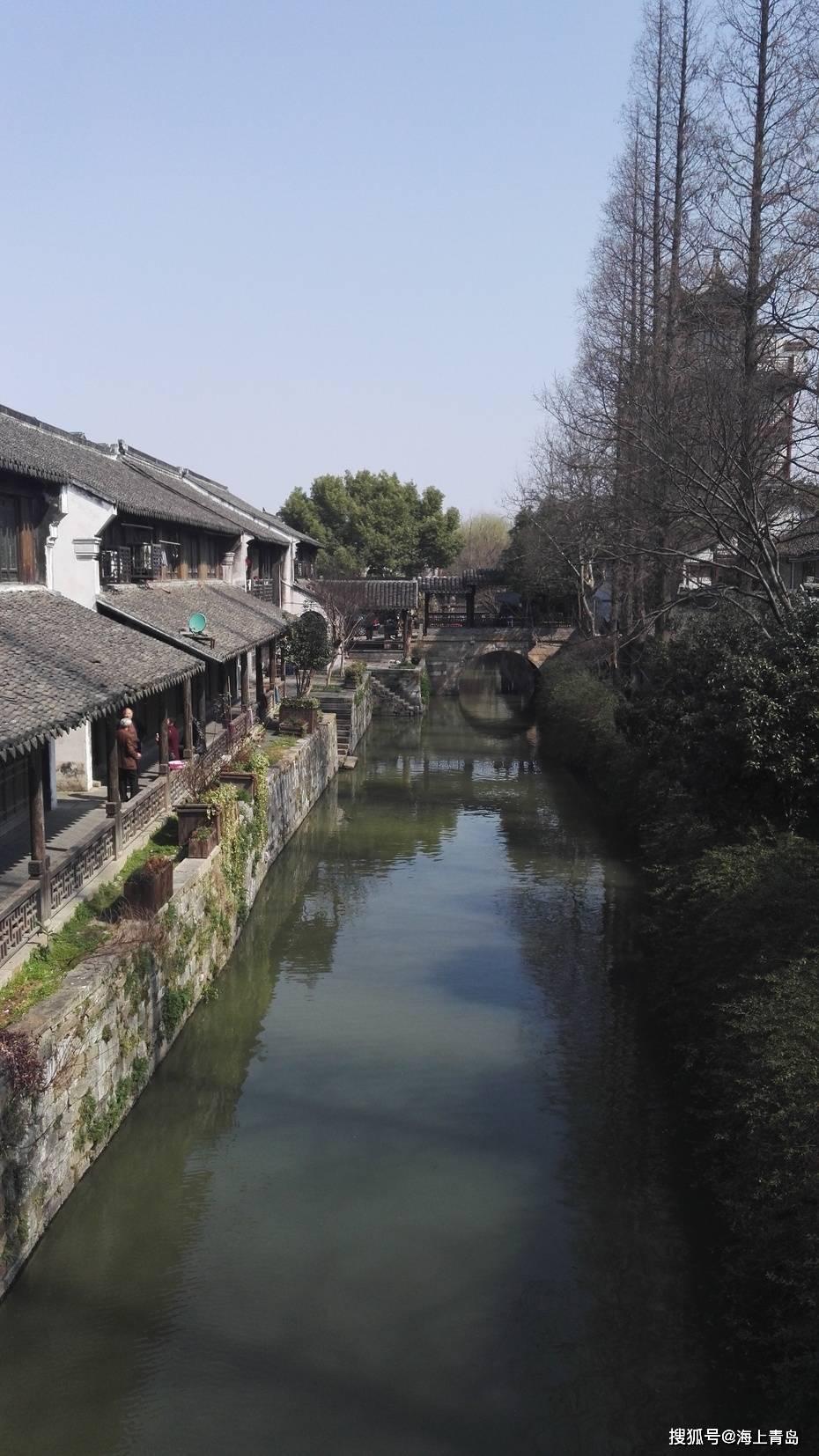 艾米高中校服
