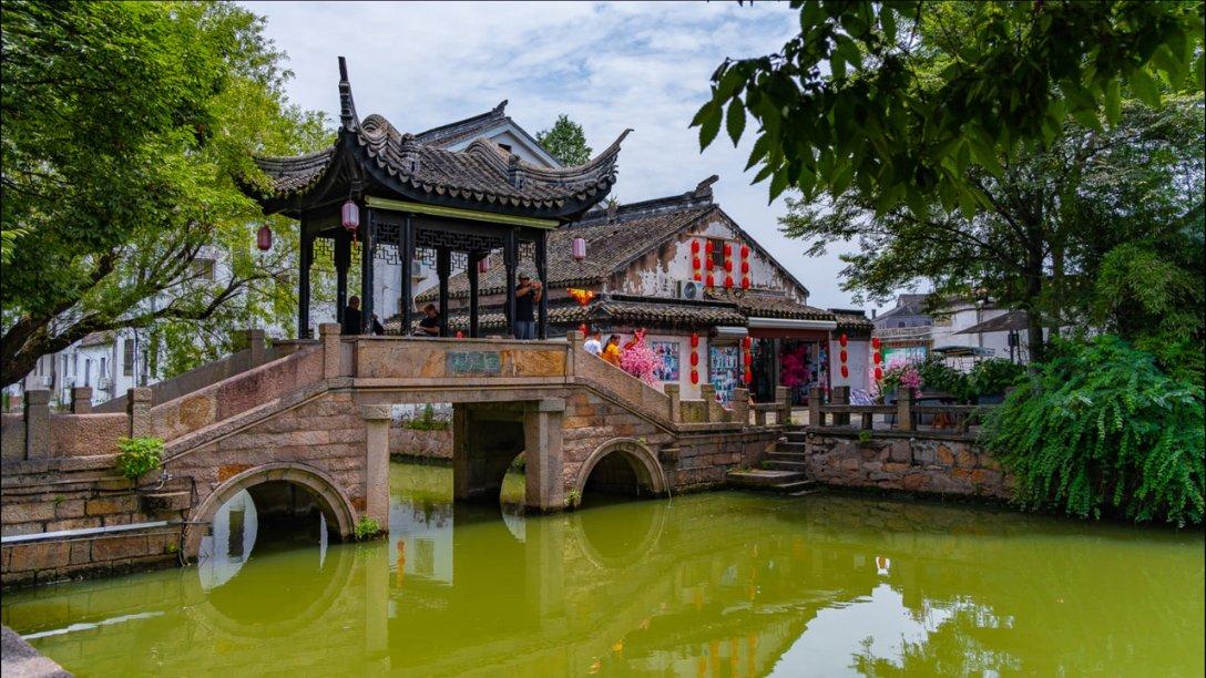 小猫钓鱼游戏龙王版有船